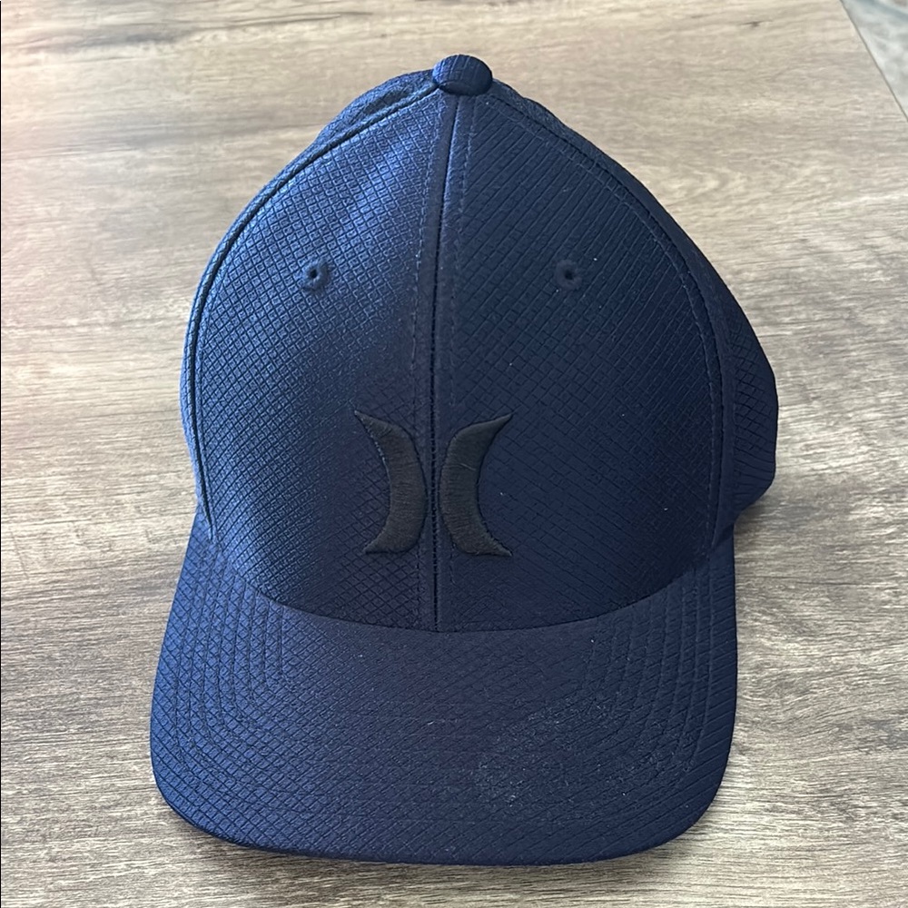 Hurley Dark Blue Textured Cap